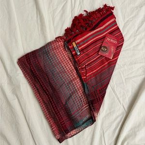 vintage/retro funky red multi color scarf